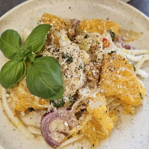 Orangen Fenchel Salat mit frischen Orangenfilets